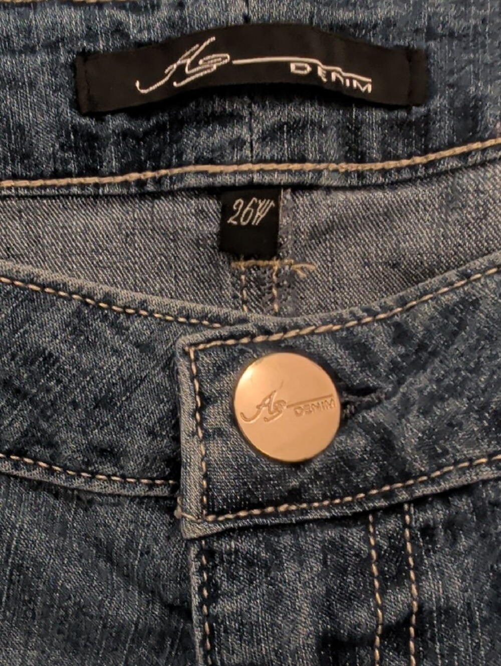 Women's 26 W - NWT Dark Blue Flare Jeans with Frayed Hem - Picture 3 of 7